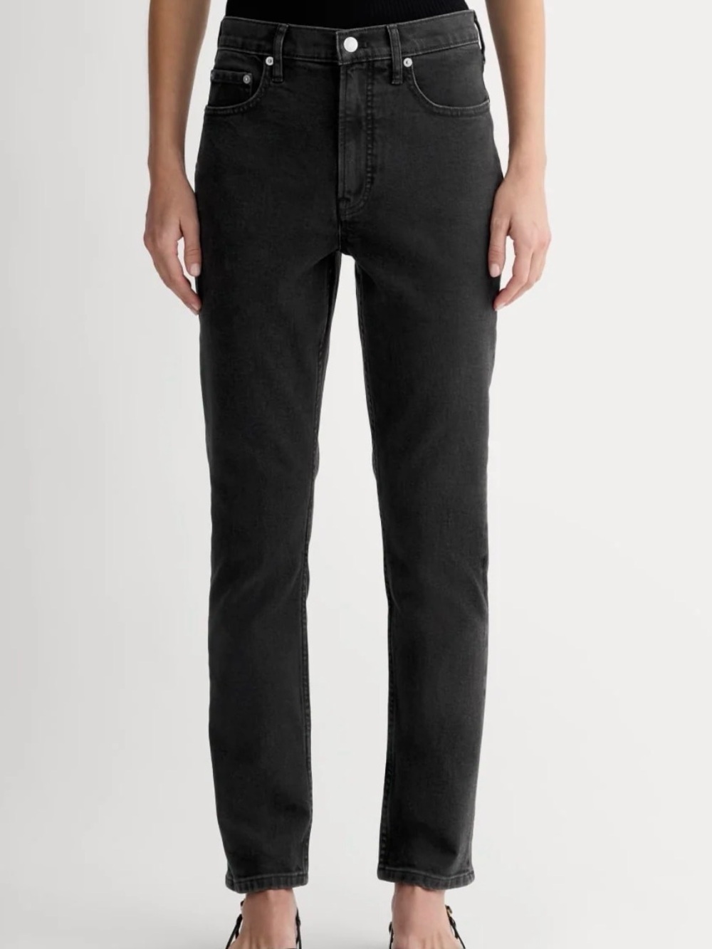 Everlane Original Cheeky Jean in Indigo Rinse, W30 L26.5”